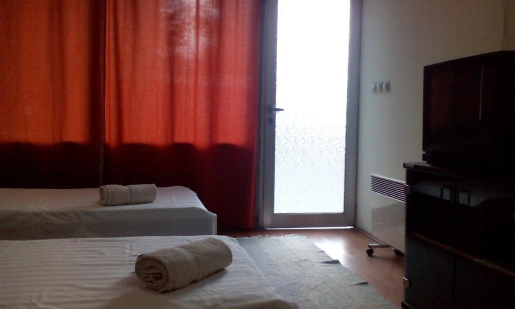 Motel Le Village Skopje Exterior photo