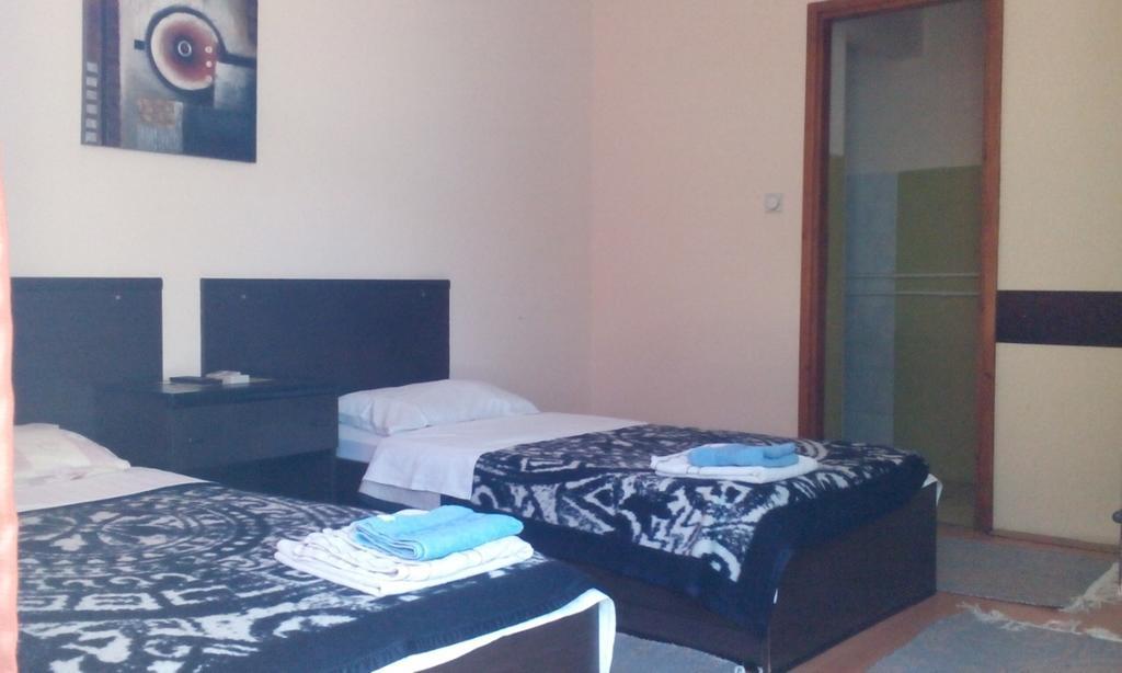 Motel Le Village Skopje Room photo